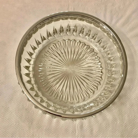 Vintage Hollywood Regency Clear Cut Glass Serving Bowl Silver Trim Party Holiday - Picture 3 of 7